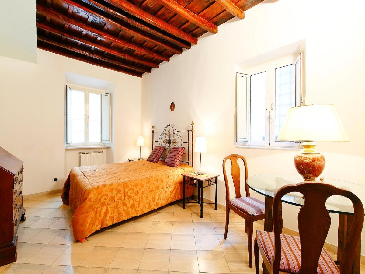Apartment Vittorio Emanuele By Interhome Рим Екстер'єр фото