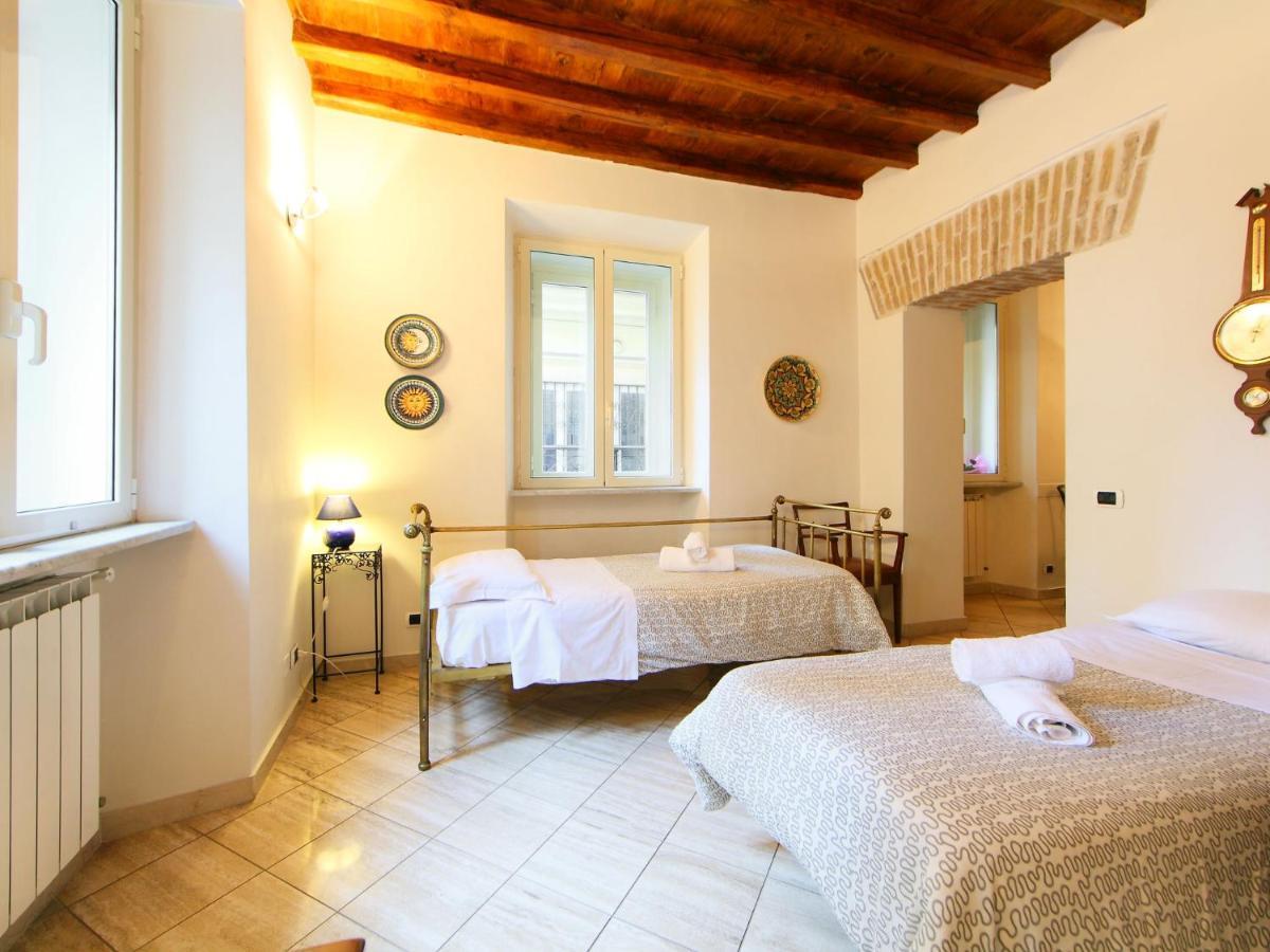 Apartment Vittorio Emanuele By Interhome Рим Екстер'єр фото