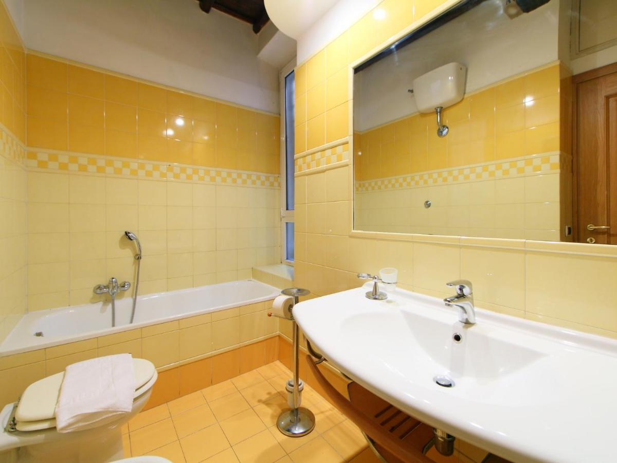 Apartment Vittorio Emanuele By Interhome Рим Екстер'єр фото