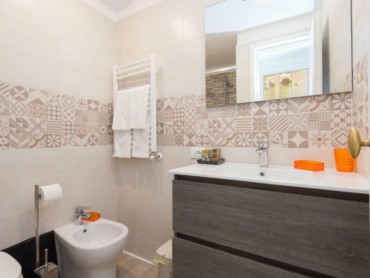 Apartment Vittorio Emanuele By Interhome Рим Екстер'єр фото